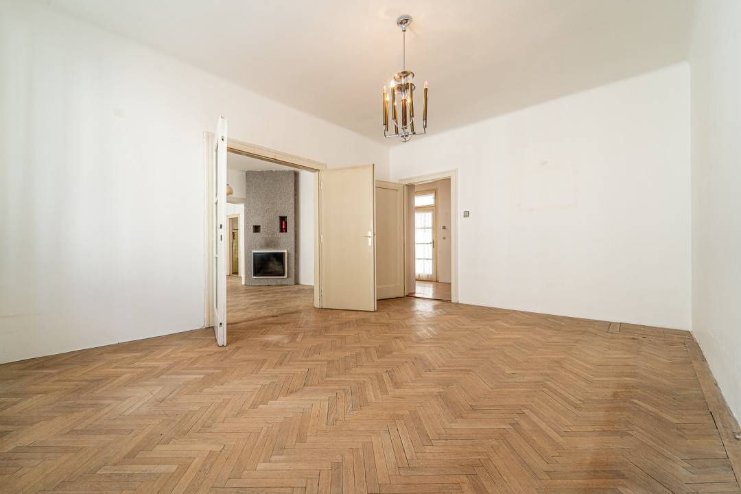 Mariánska 8